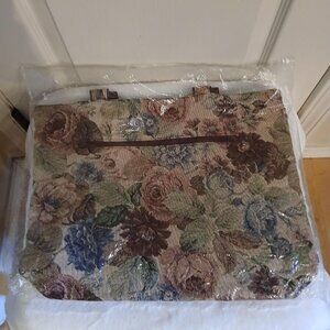 Vintage multi-color floral tapestry shoulder tote travel bag NWT cottagecore